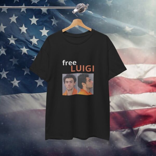 Free Luigi Mangione Unisex T-Shirt